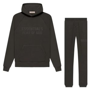 Essentials Off Black