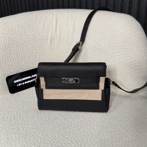 Hermes Kelly Messenger PM Black Evergrain