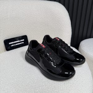 Prada America’s Cup Black