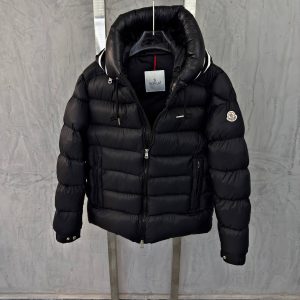 Moncler Cardere Hooded Short Down Jacket Black